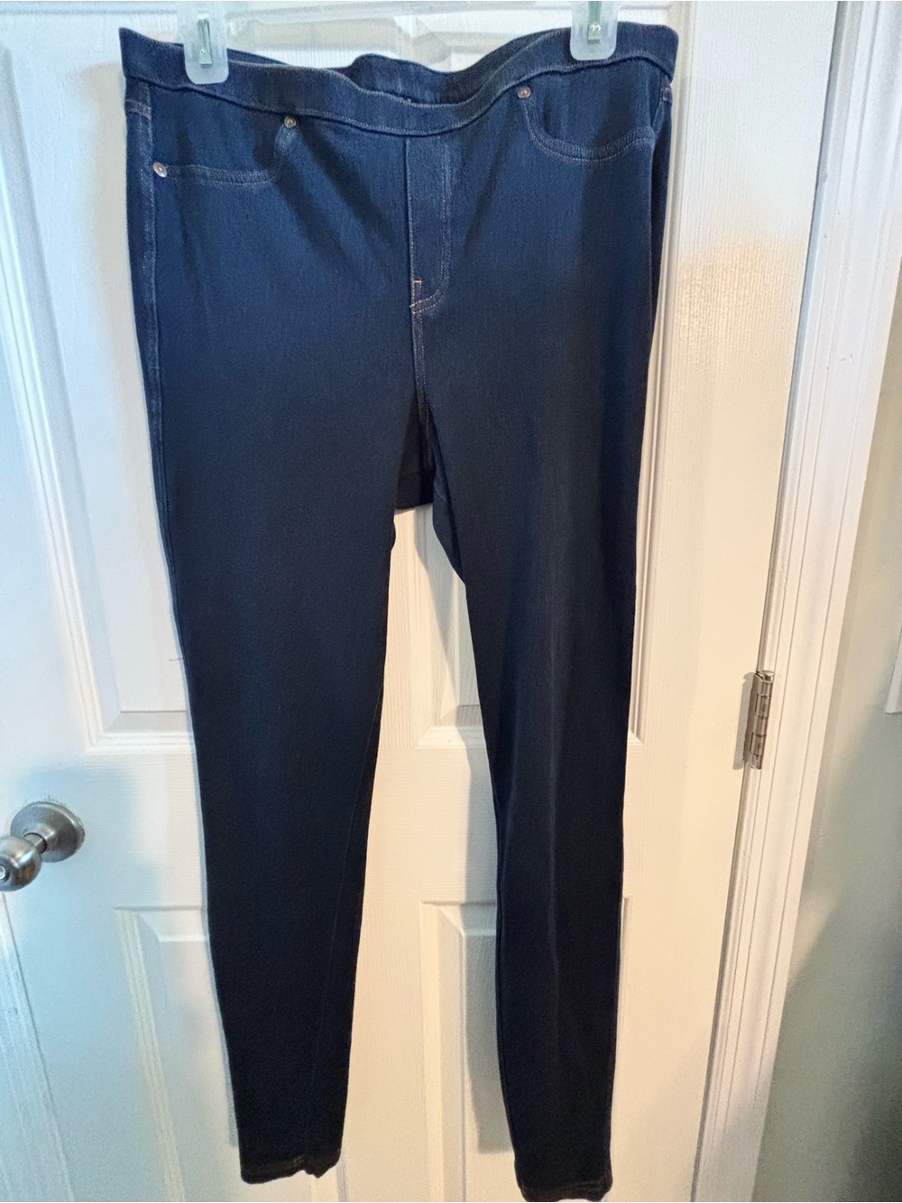😍Simply Vera Dark Blue Women’s Stretch Jean leggings Size large
